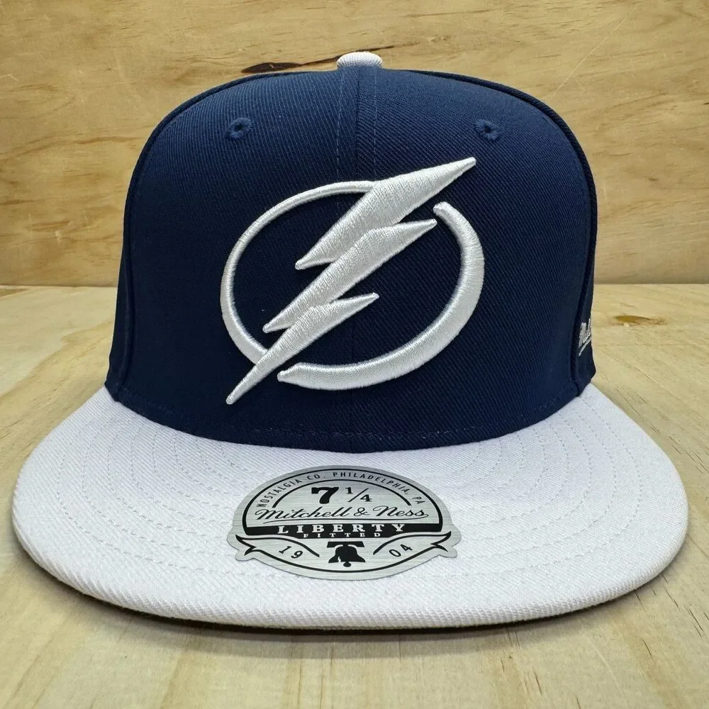 NEW Tampa Bay Lightning Mitchell Ness 2 Tone Liberty Fitted Cap Hat sz 7 1/4